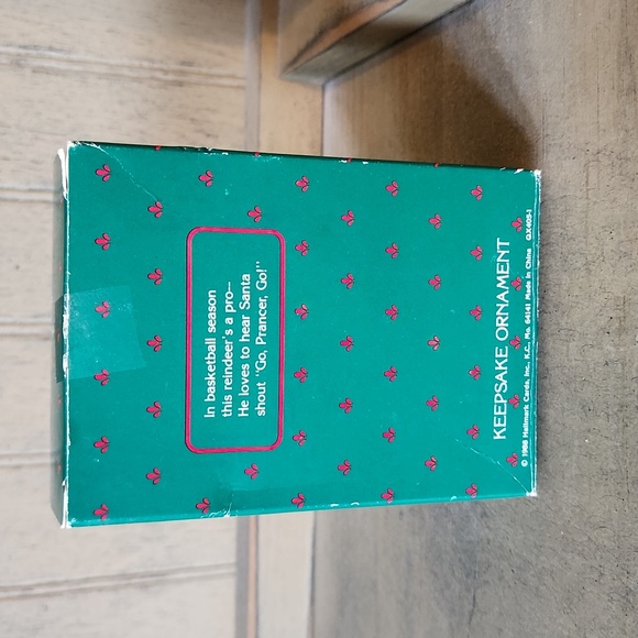 Vintage Hallmark Keepsake Ornament Reindeer Champs 3rd Collector's Series 1988 - Picture 7 of 7